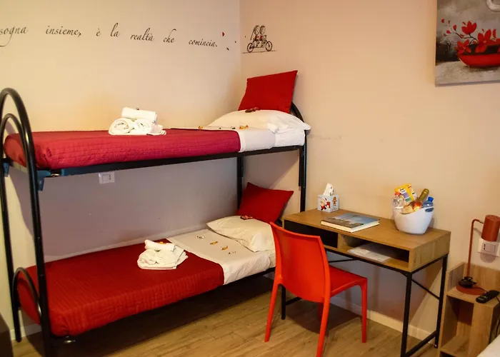 Emmanueli65 Fronte Clinica Per 4 Matrimoniale E Castello Πιατσέντζα