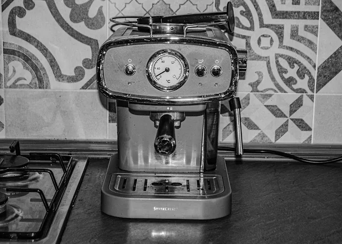 Emmanueli65 Fronte Clinica Per 4 Matrimoniale E Castello Bed & Breakfast Piacenza