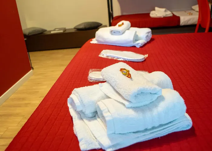 Emmanueli65 Fronte Clinica Per 4 Matrimoniale E Castello 3*